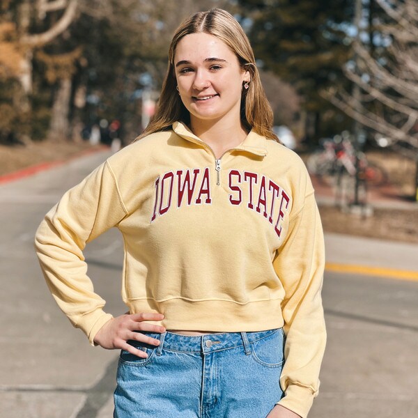 ZooZatz Women's Iowa State Gold Cropped Quarter Zip